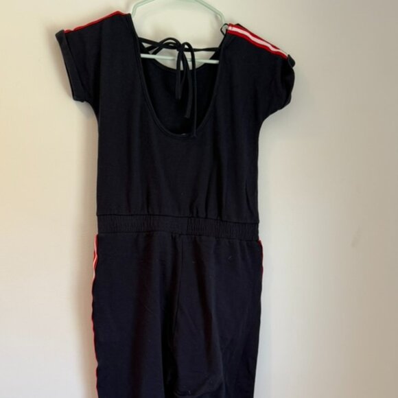 Kids Navy Sweatsuit Jumpsuit with Red and White Accent Stripes Kids Size 12 - Picture 3 of 3